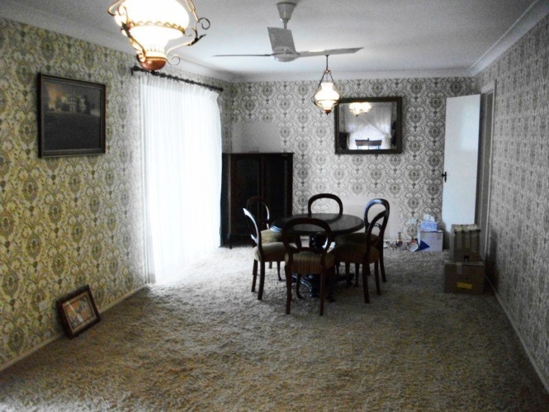 190 Bathurst Street, Condobolin NSW 2877