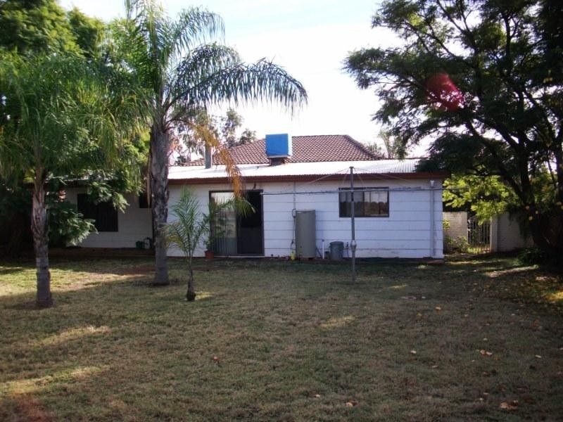 190 Bathurst Street, Condobolin NSW 2877