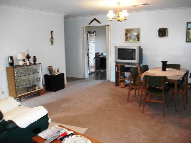 162 Orange St, Condobolin NSW 2877