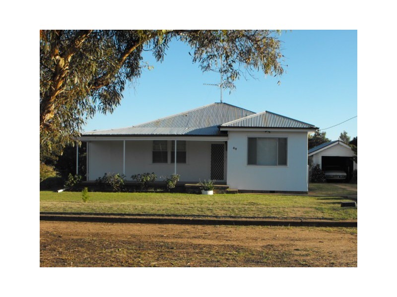 44 Oberon Street, Eugowra NSW 2806