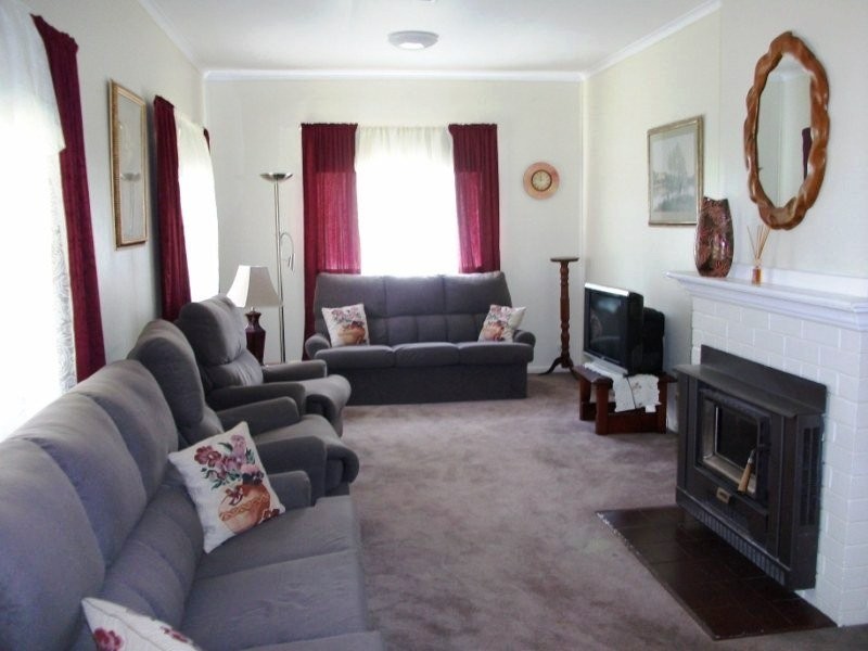 110 Parkes Road, Condobolin NSW 2877