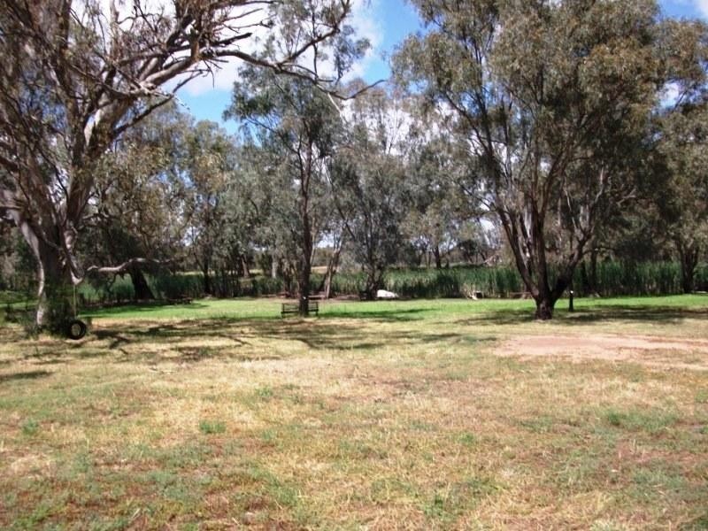 110 Parkes Road, Condobolin NSW 2877