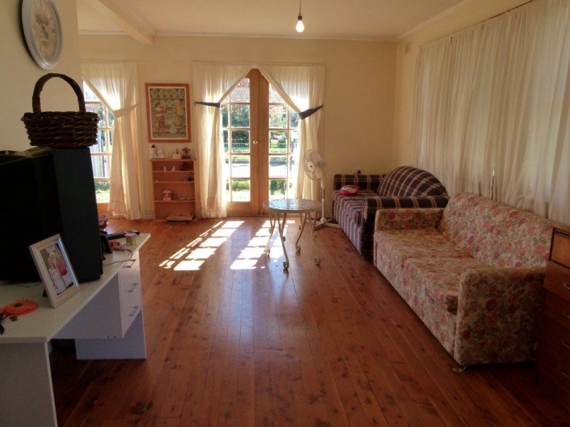 14 Gunn Street, Forbes NSW 2871