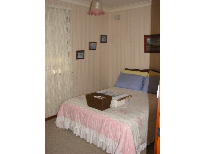 9 Acacia Avenue, Forbes NSW 2871