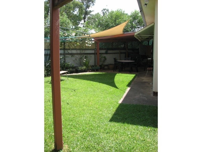 9 Acacia Avenue, Forbes NSW 2871