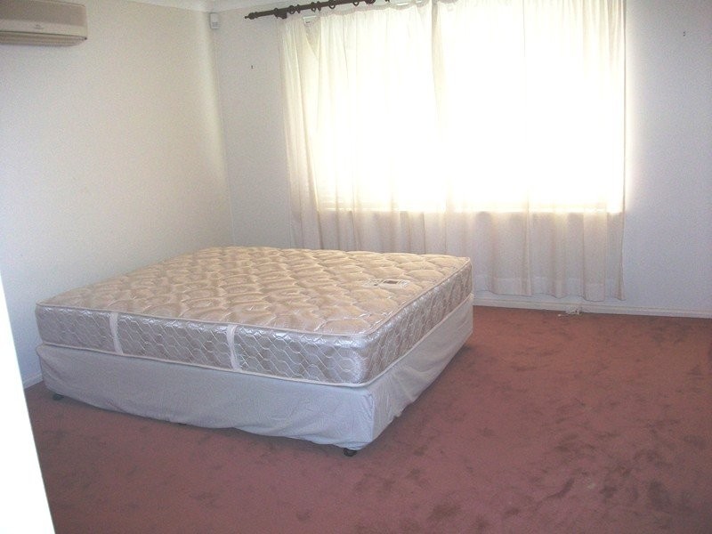 2 Adams Ave, Condobolin NSW 2877