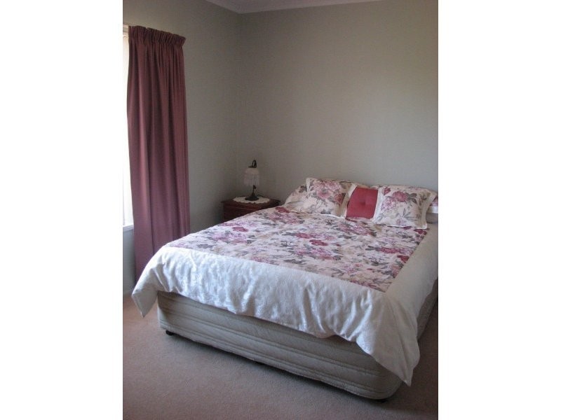 40 McDonnell Street, Forbes NSW 2871