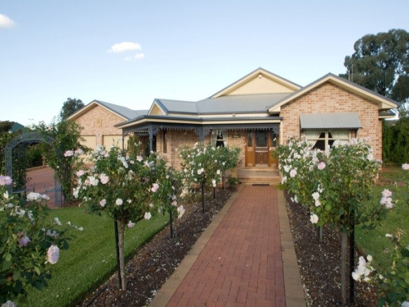 113A Calarie Road, Forbes NSW 2871