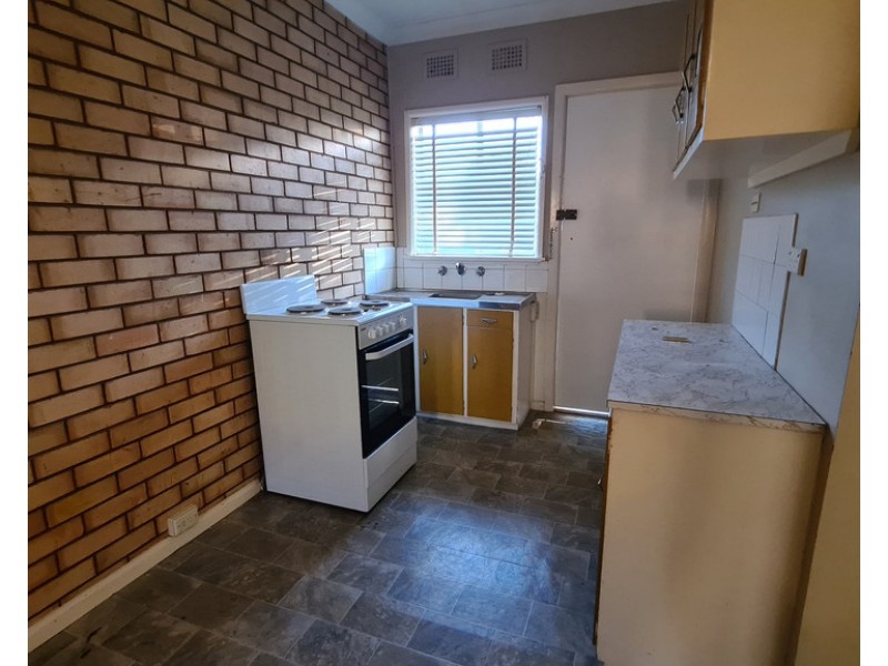2/15 Boazman, Parkes NSW 2870