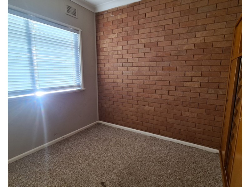 2/15 Boazman, Parkes NSW 2870