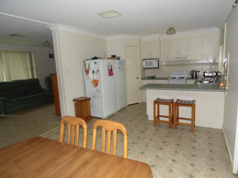 1 Austral Street, Parkes NSW 2870