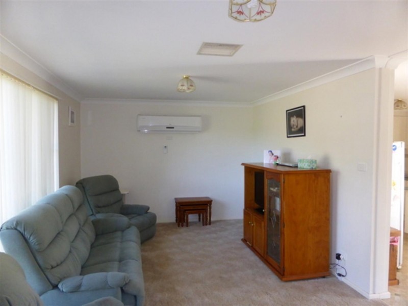 1 Austral Street, Parkes NSW 2870