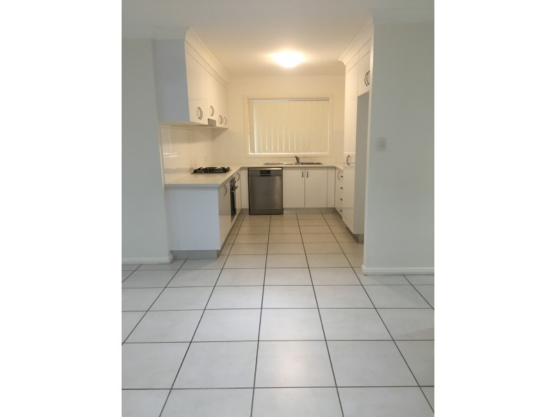 24 Warragrah Place, Parkes NSW 2870