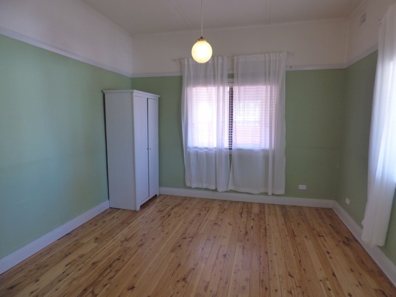 21 Johnson Street, Forbes NSW 2871