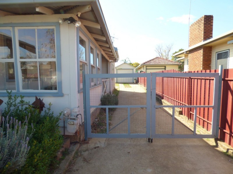 21 Johnson Street, Forbes NSW 2871