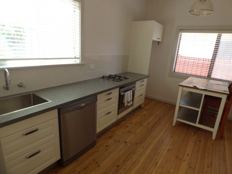 21 Johnson Street, Forbes NSW 2871