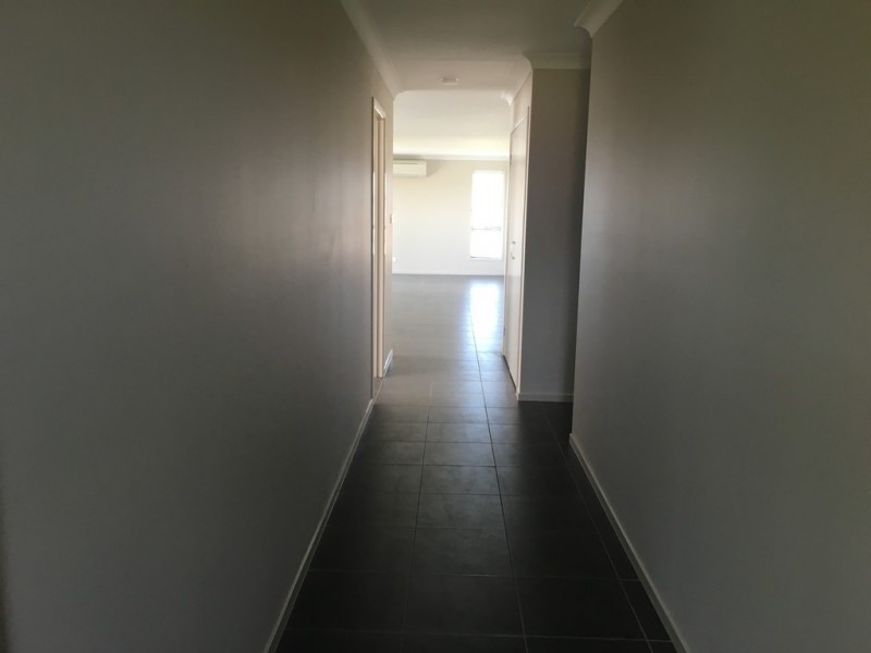 18 Rosewood Avenue, Parkes NSW 2870