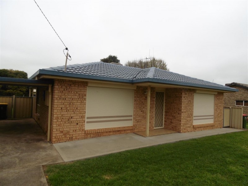 23 Flinders Street, Parkes NSW 2870