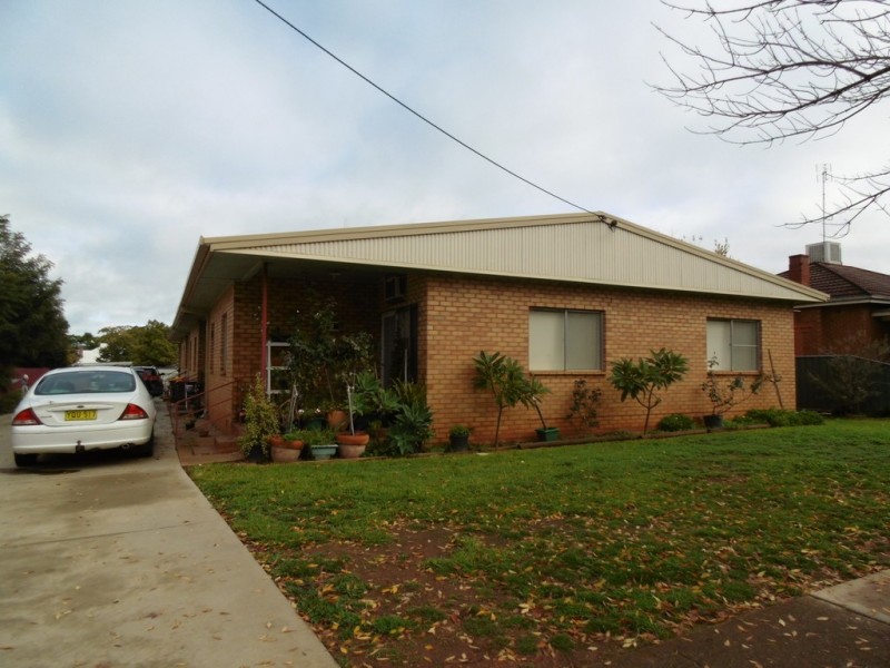 6/122 Currajong Street, Parkes NSW 2870