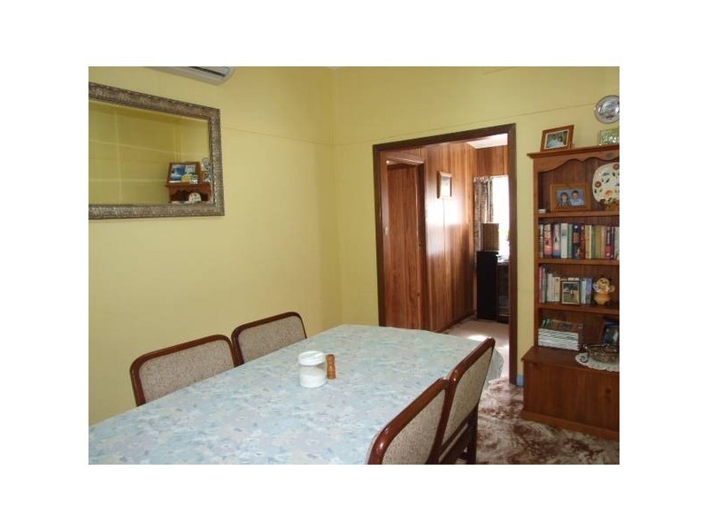 19 Reid, Parkes NSW 2870