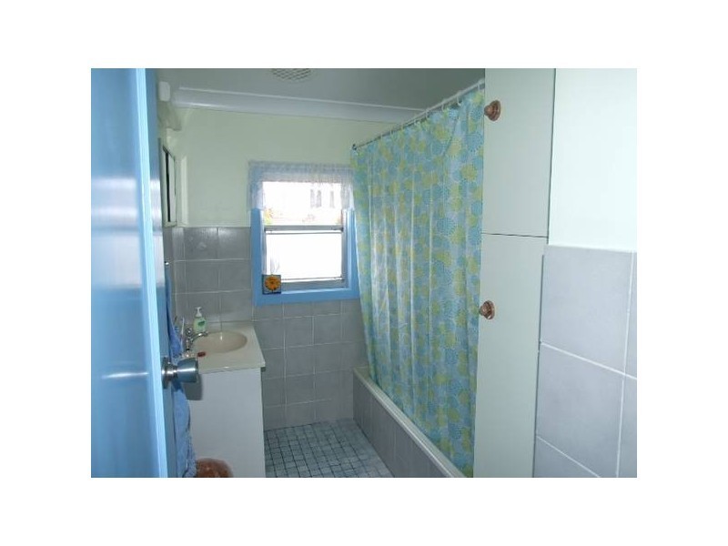 19 Reid, Parkes NSW 2870