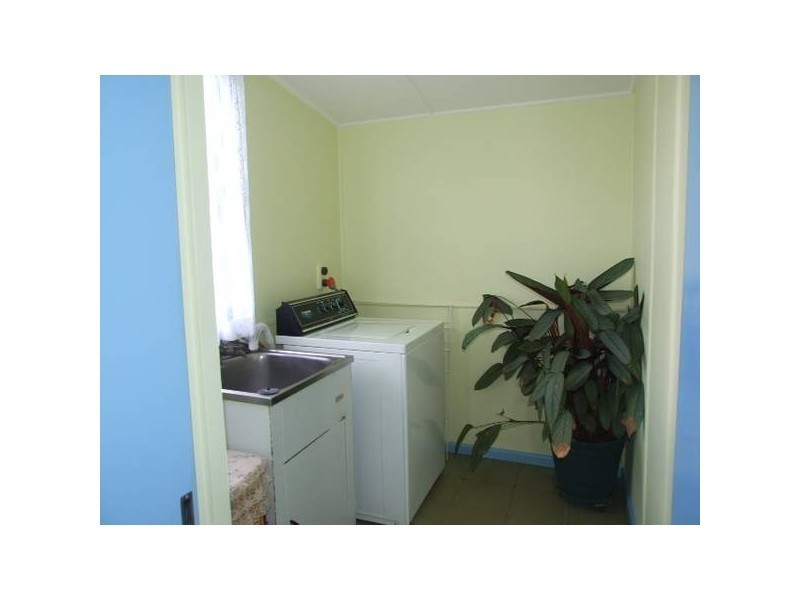 19 Reid, Parkes NSW 2870