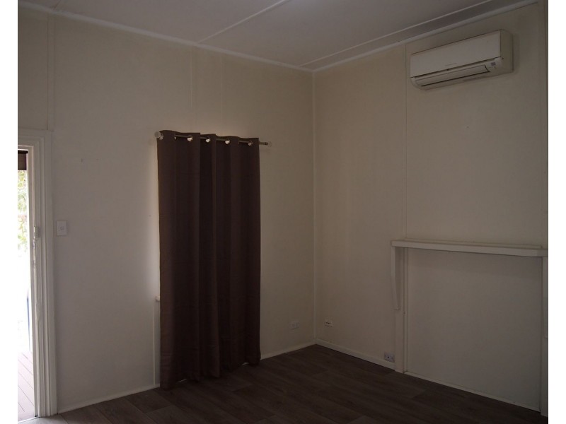 13 Napier Street, Condobolin NSW 2877