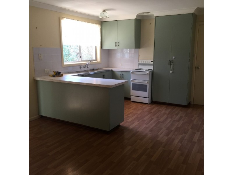 10 Craft Crescent, Condobolin NSW 2877