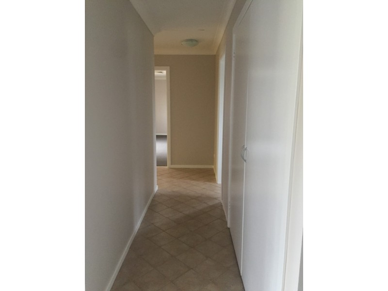 22 Brolgan Road, Parkes NSW 2870