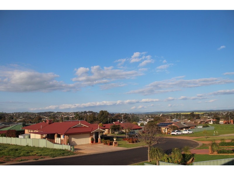 19 Alder Avenue, Parkes NSW 2870