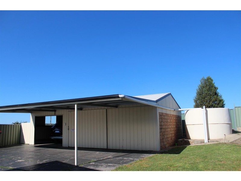 19 Alder Avenue, Parkes NSW 2870