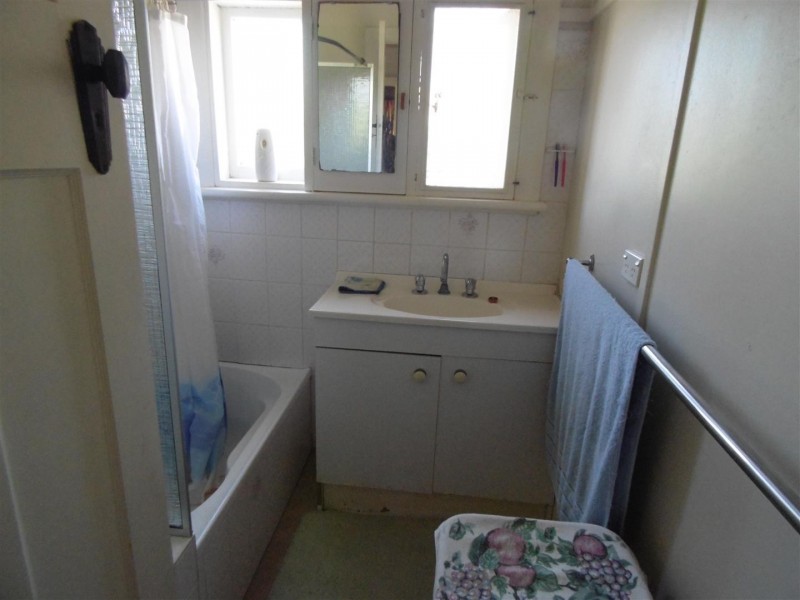 10 Coleman Road, Parkes NSW 2870
