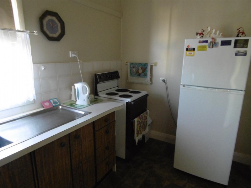 10 Coleman Road, Parkes NSW 2870