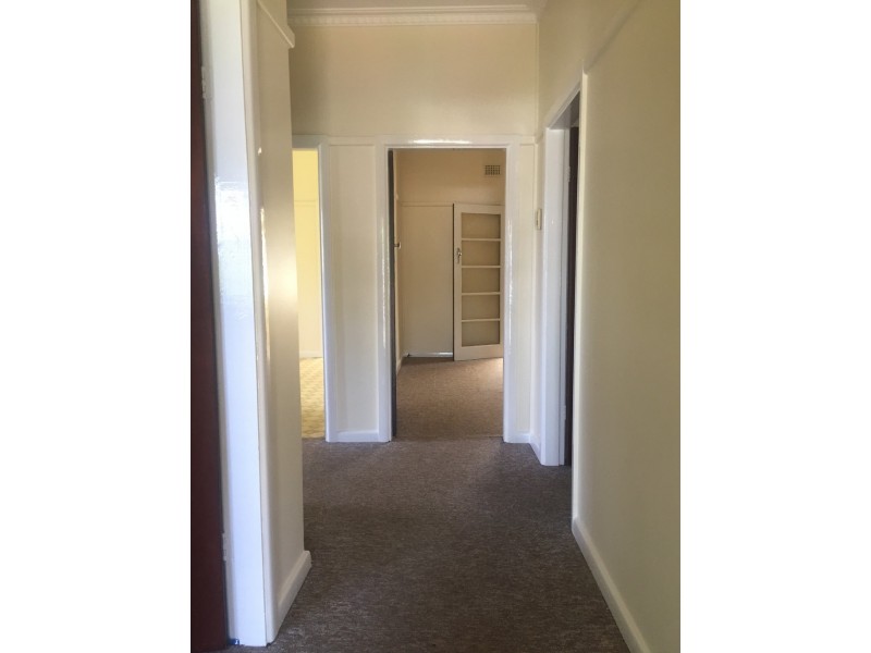 25 Clarinda Street, Parkes NSW 2870