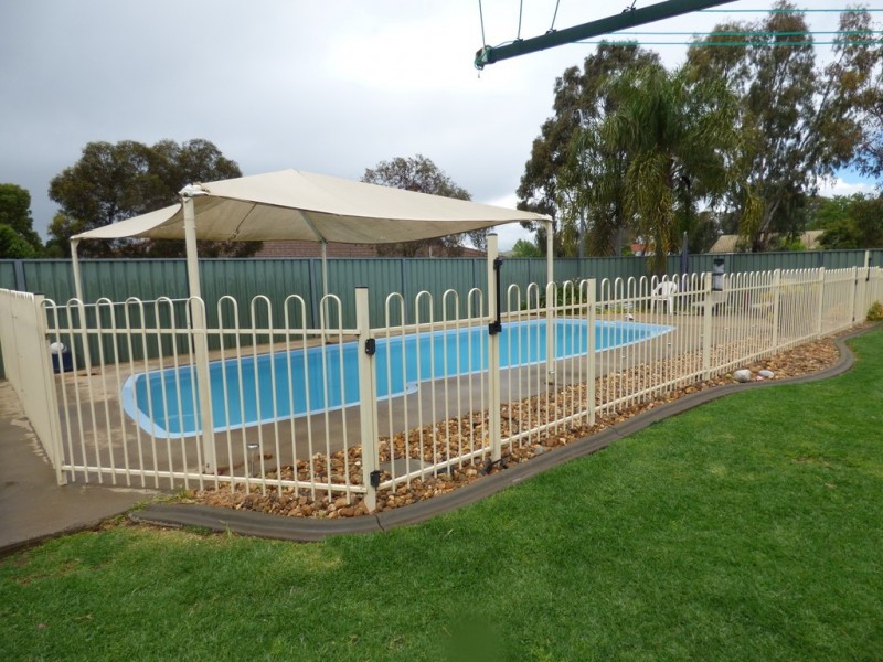 12 Jacaranda Street, Forbes NSW 2871