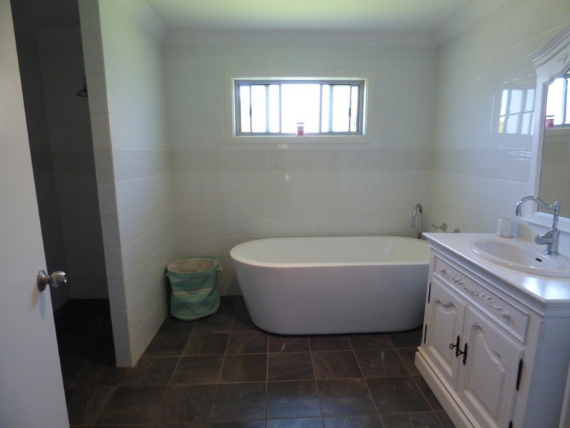 59 York Street, Forbes NSW 2871