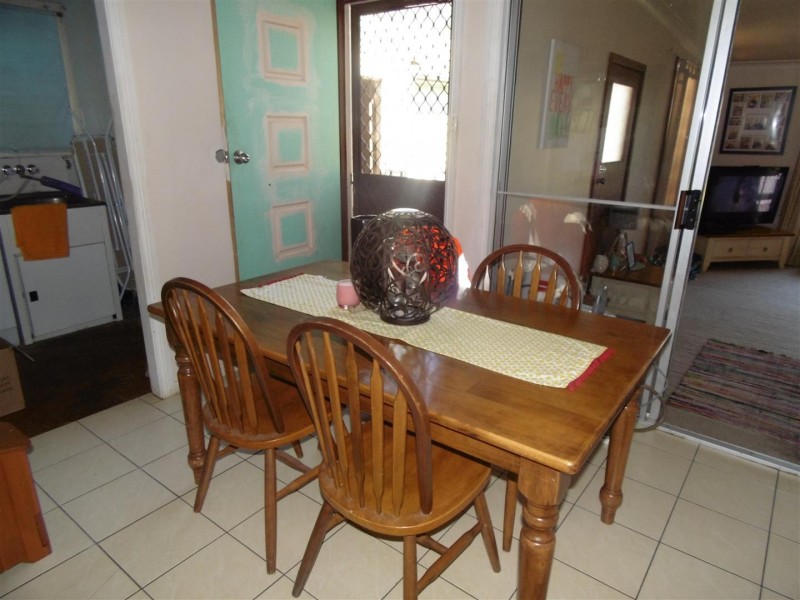 22 Station Street, Parkes NSW 2870
