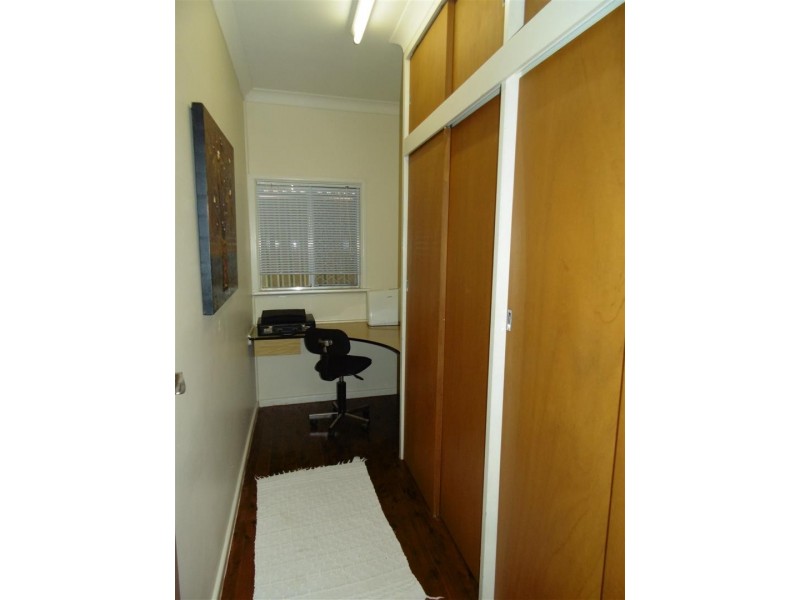 2-4 Panorama Crescent, Parkes NSW 2870