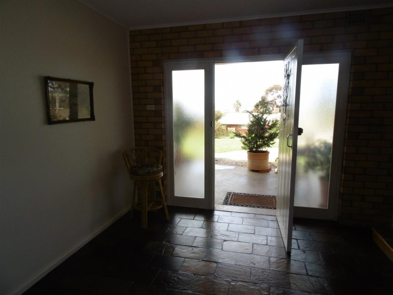 2-4 Panorama Crescent, Parkes NSW 2870