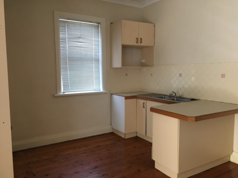 7 Bogan Street, Parkes NSW 2870