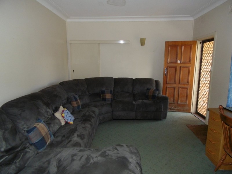 50 Brolgan Road, Parkes NSW 2870