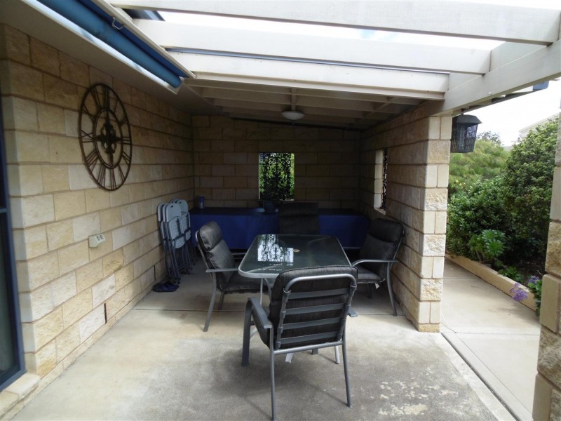 18 Vaucluse Place, Parkes NSW 2870