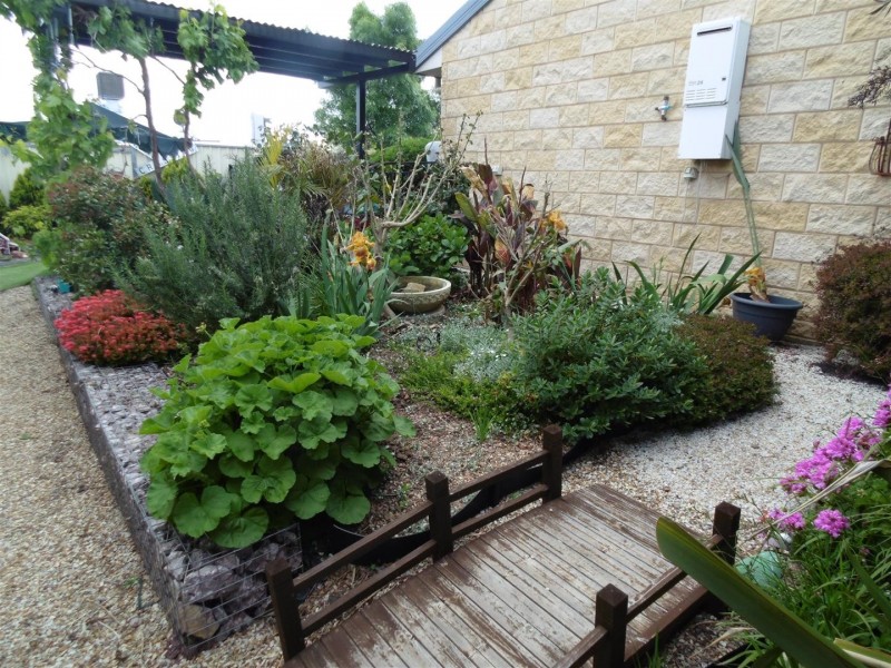 18 Vaucluse Place, Parkes NSW 2870