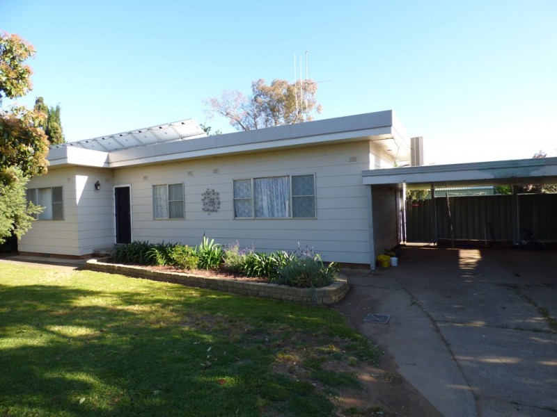5 Patterson Street, Forbes NSW 2871