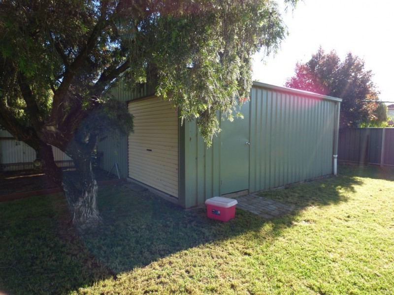 5 Patterson Street, Forbes NSW 2871