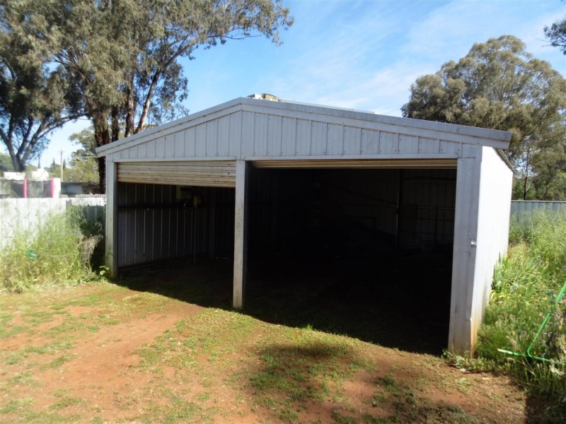 5 Caswell Street, Peak Hill NSW 2869