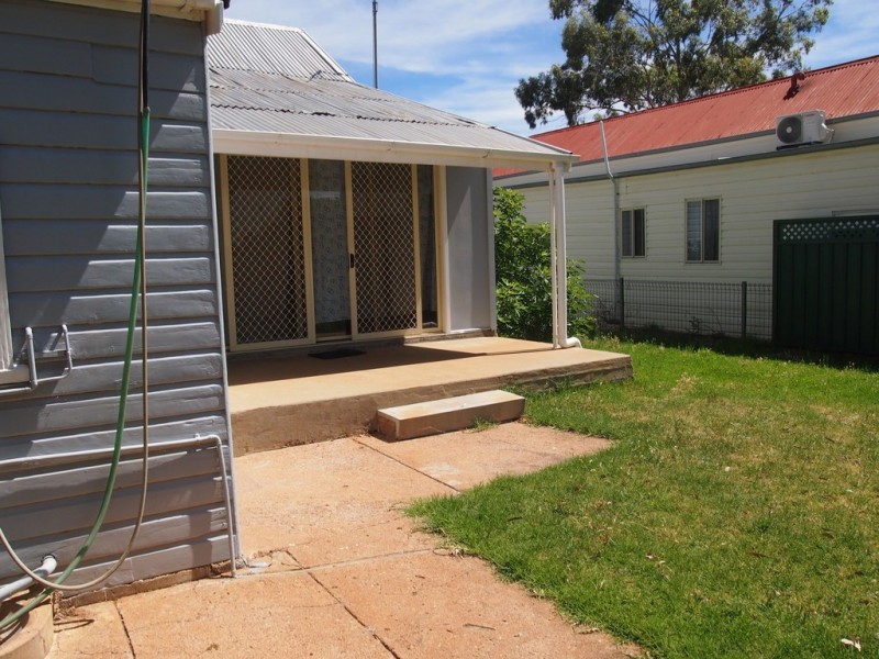 41 Mahonga Street, Condobolin NSW 2877