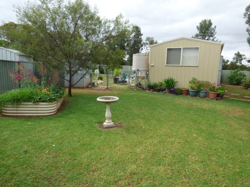9 Dover Street, Forbes NSW 2871