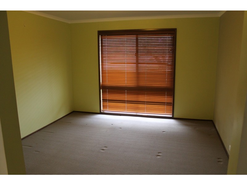 10 Rogers Street, Condobolin NSW 2877
