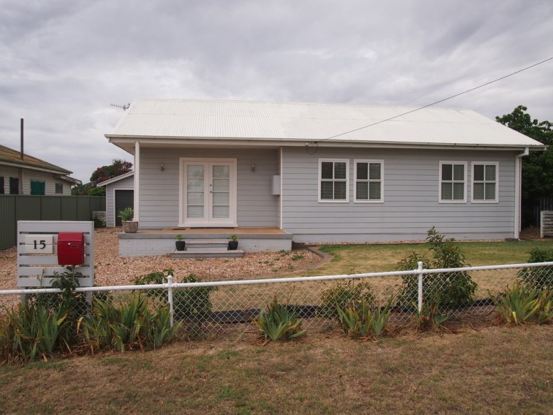 15 Turner Street, Condobolin NSW 2877